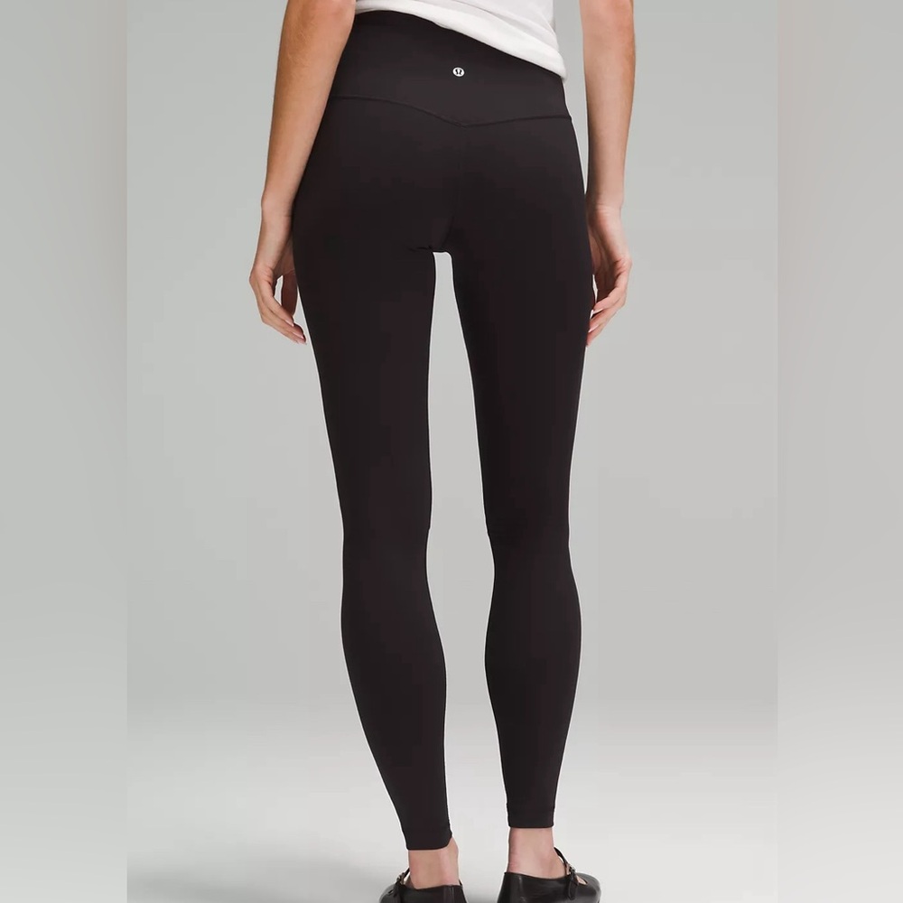 🔥NWT lululemon Align High Rise Pants 28" - Women's size 8